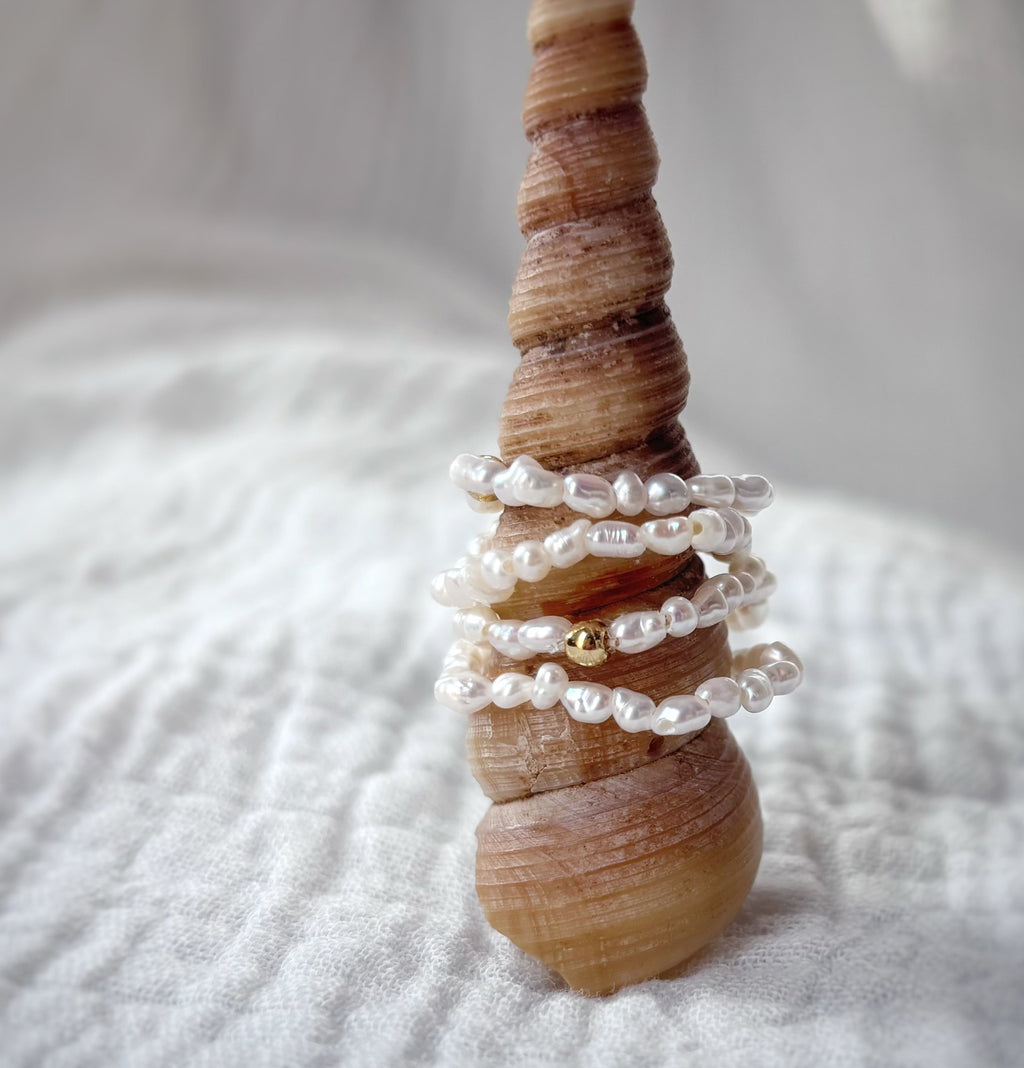 Pearl Ring - Stretchy & Stackable