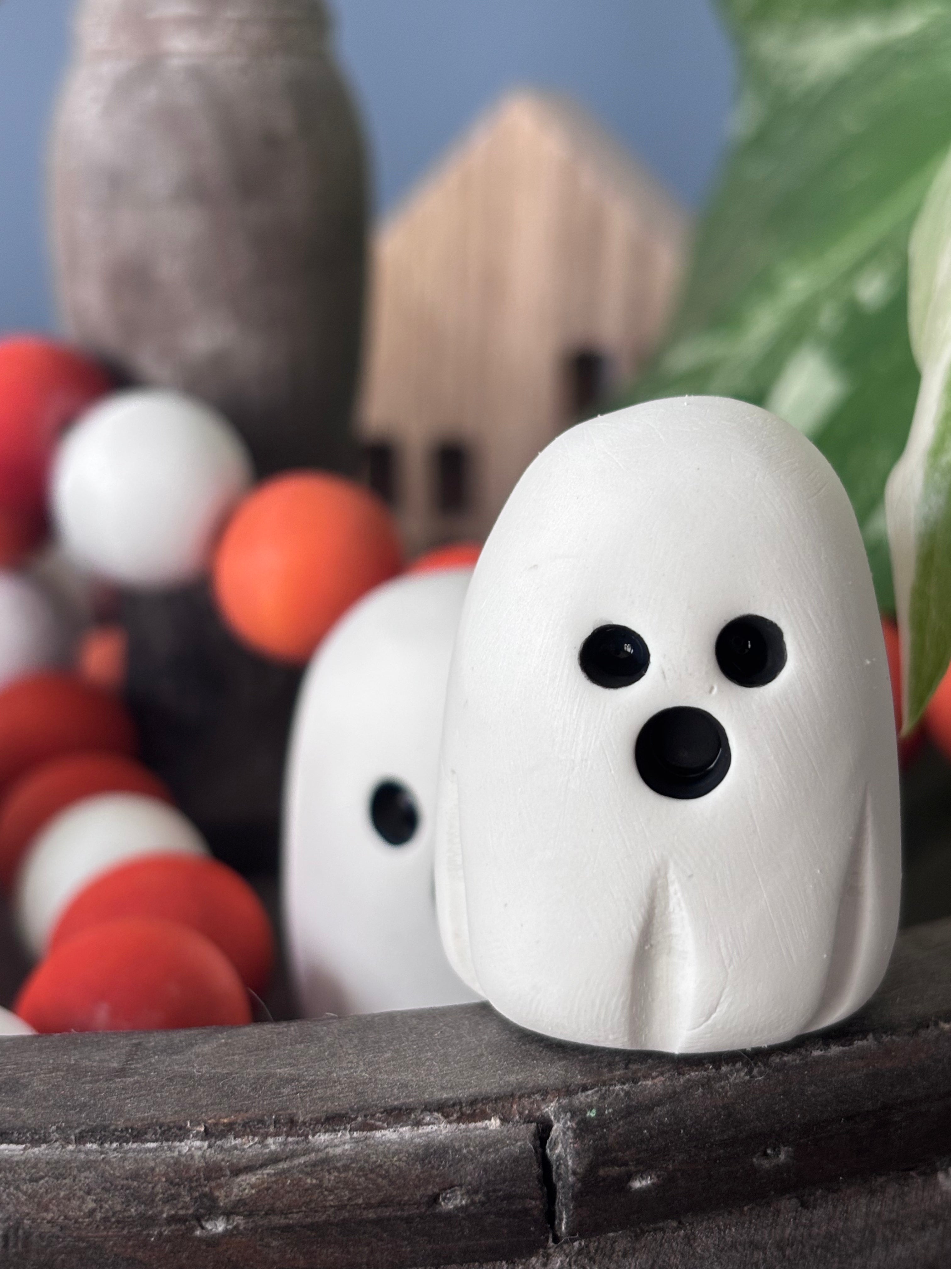 Clay Ghost Figurine - Ghostie Gang - Spooky Cute - Halloween Decor